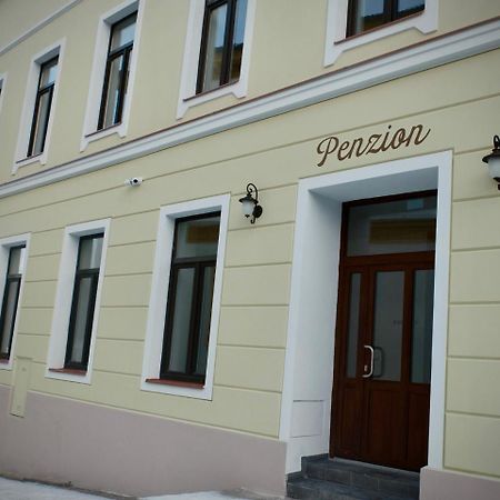 Penzion Stara Posta Frýdek-Místek Buitenkant foto