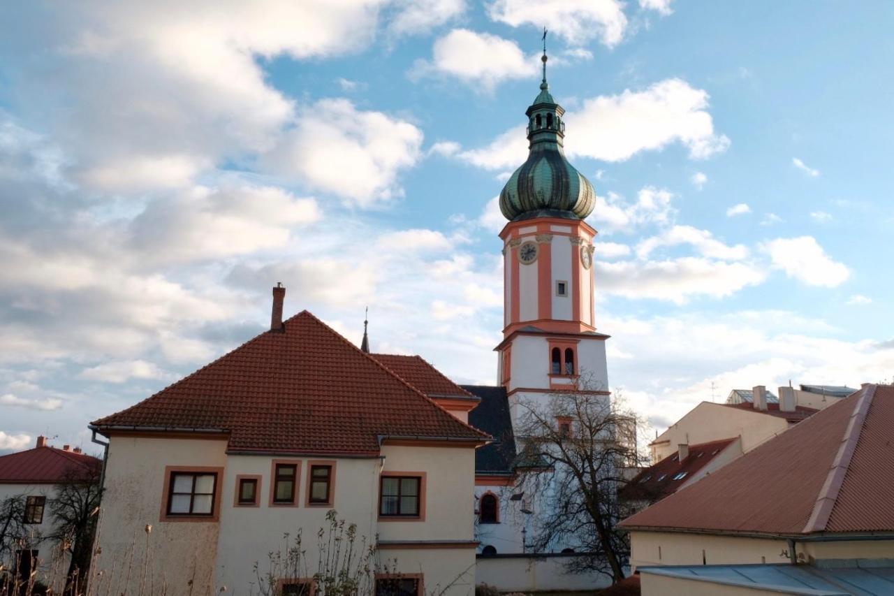 Penzion Stara Posta Frýdek-Místek Buitenkant foto