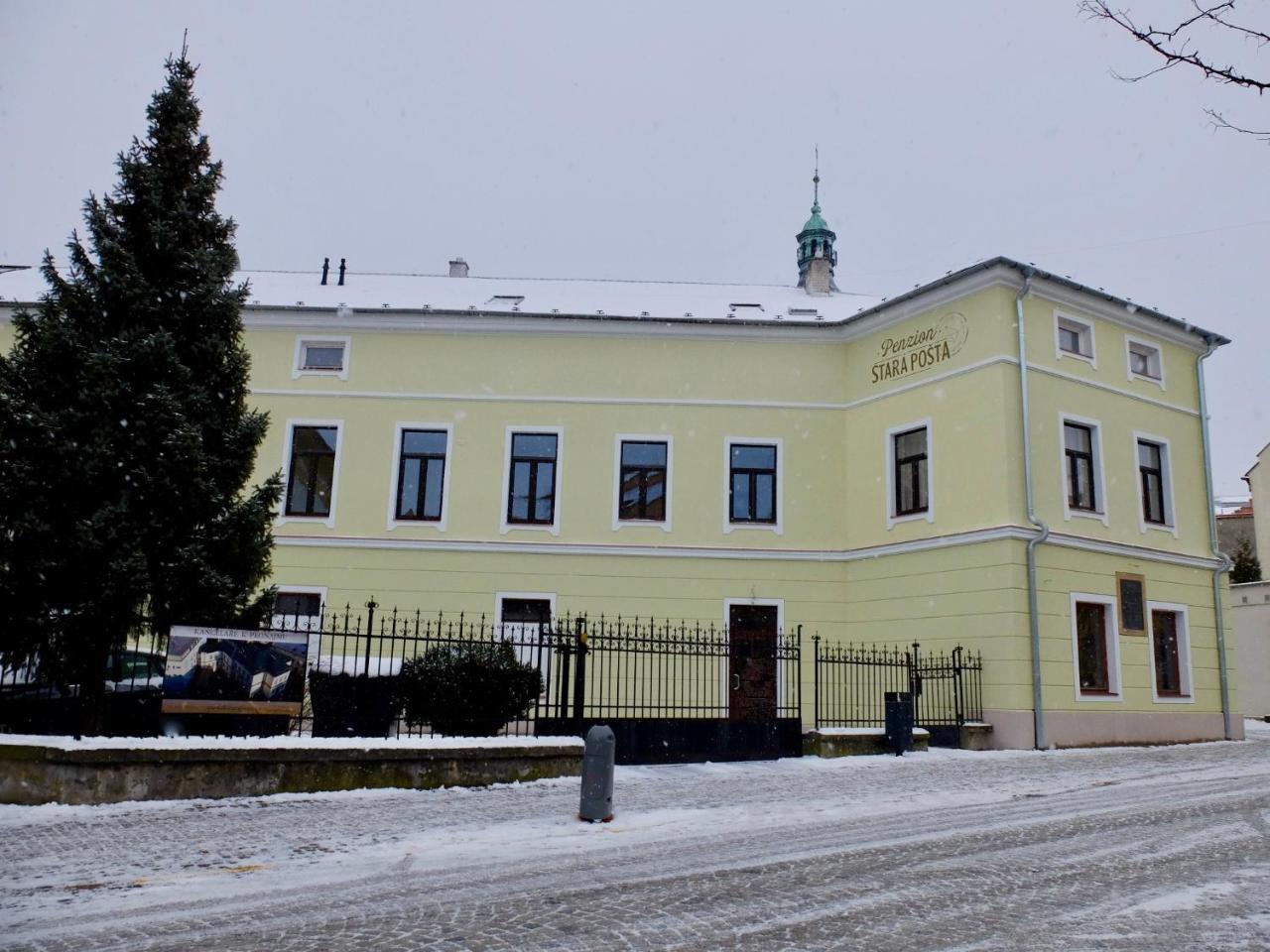 Penzion Stara Posta Frýdek-Místek Buitenkant foto